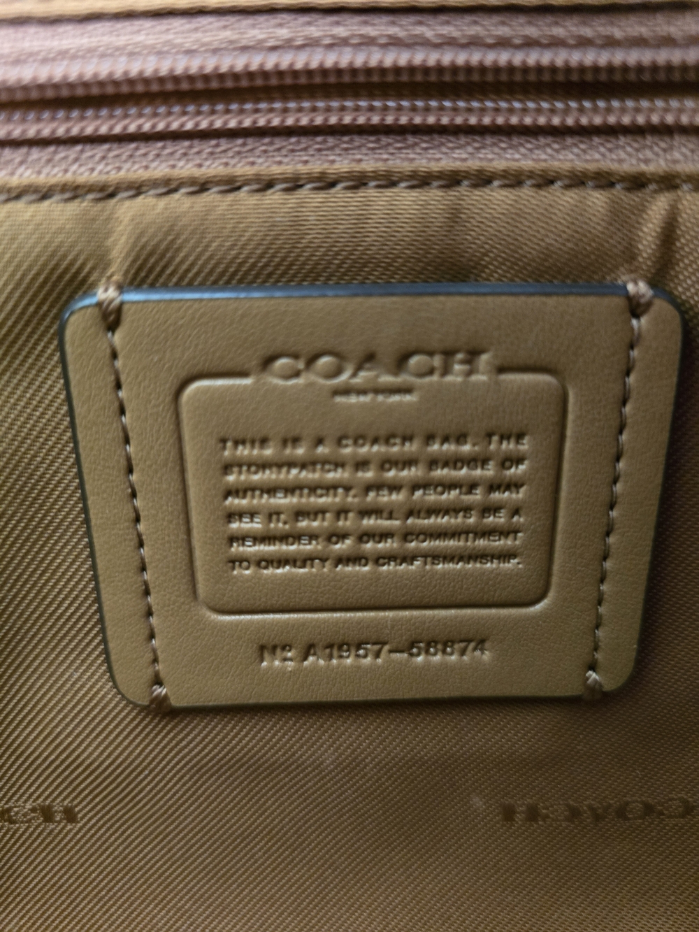 EUC Coach Prairie Satchel In Polished Pebble Leather - Chalk White, Style 58874 - Picture 12 of 16